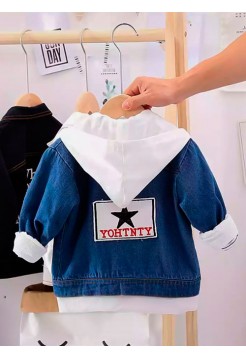 Спортивная джинсовка  на ребенка с капюшоном 